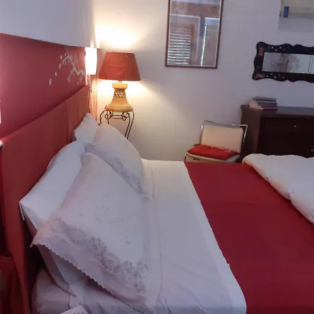 Bed & Breakfast Le Terrazze Sul Pollino 3*