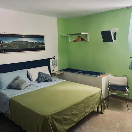 Le Terrazze Sul Pollino Bed and breakfast 3*