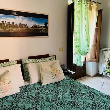 Le Terrazze Sul Pollino Bed & Breakfast 3*