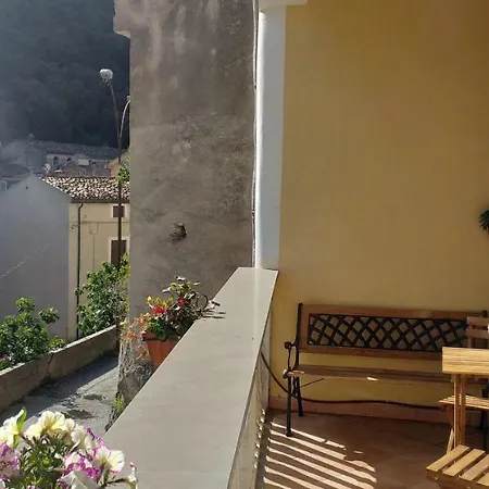 Le Terrazze Sul Pollino Civita